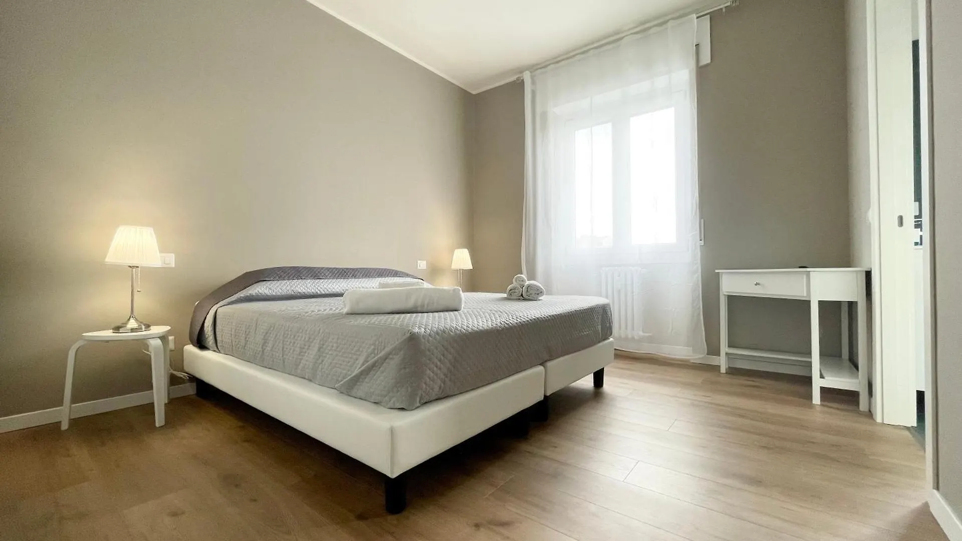 Design District Apartment - Milano Navigli 0*, ميلان